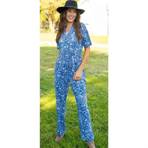 Cabana Life Aspen Short Sleeve Jumpsuit *Missing Waist tie* Size L